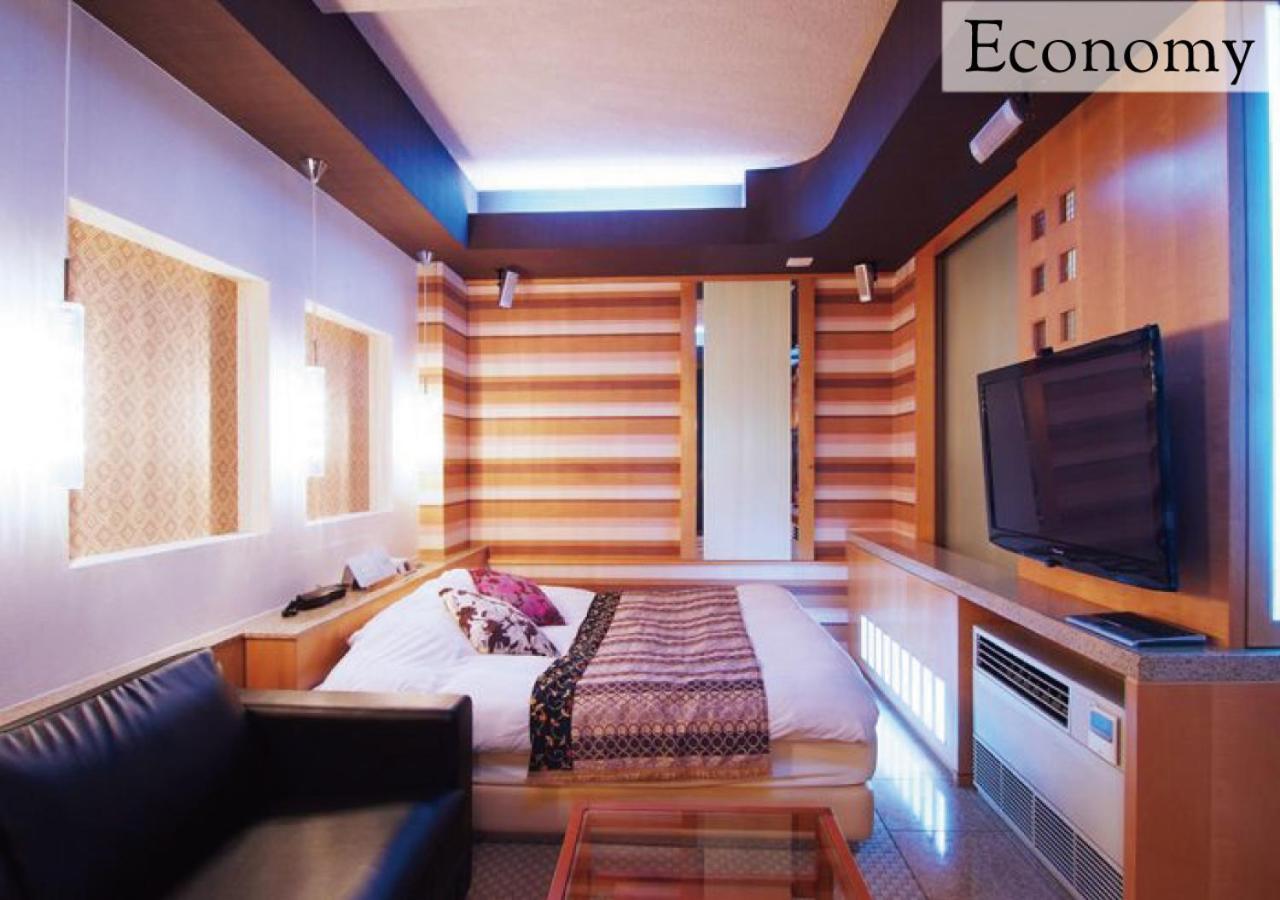 Hotel New York (Adults Only) Tokyo Exterior photo